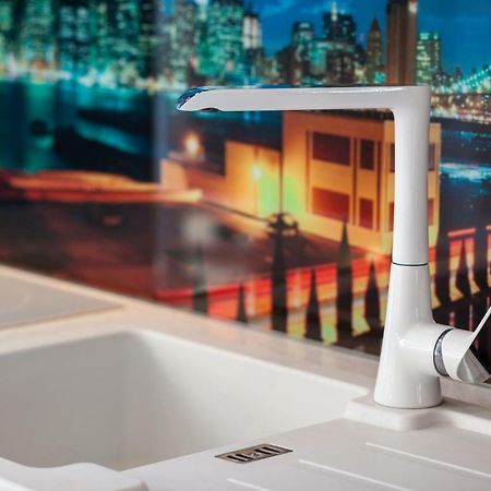 Studio Apartment Tia Макарска Екстериор снимка