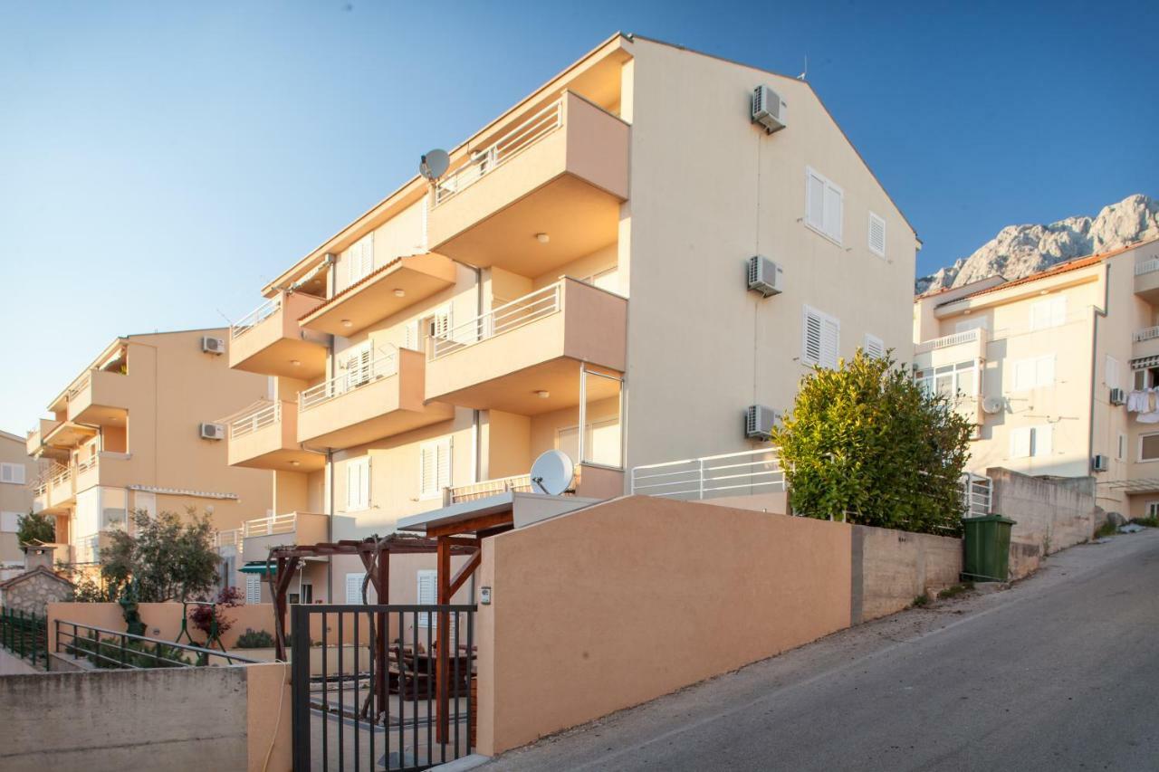 Studio Apartment Tia Макарска Екстериор снимка