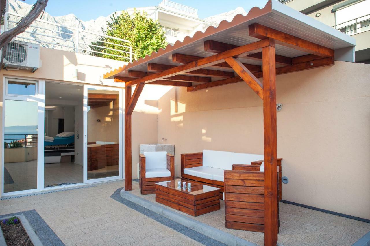 Studio Apartment Tia Макарска Екстериор снимка