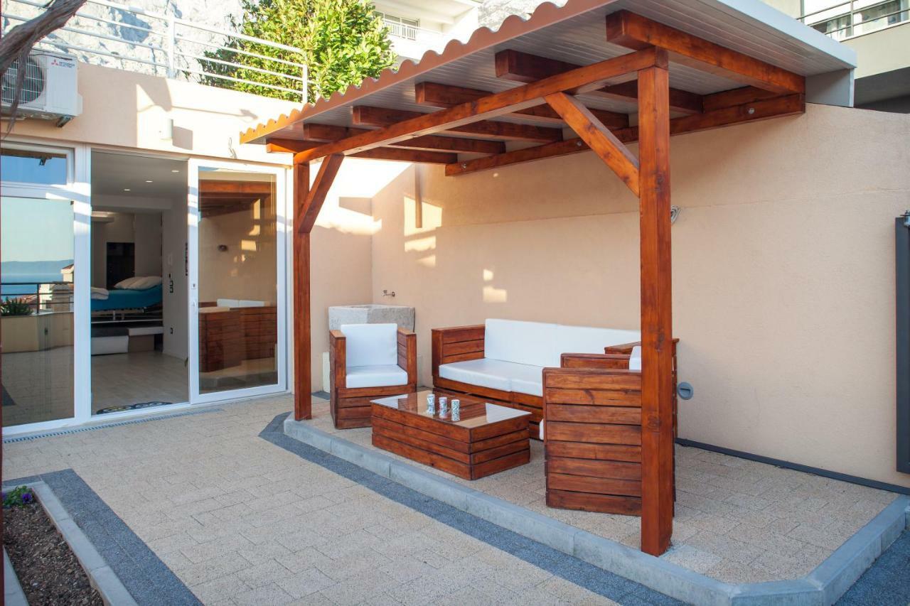 Studio Apartment Tia Макарска Екстериор снимка