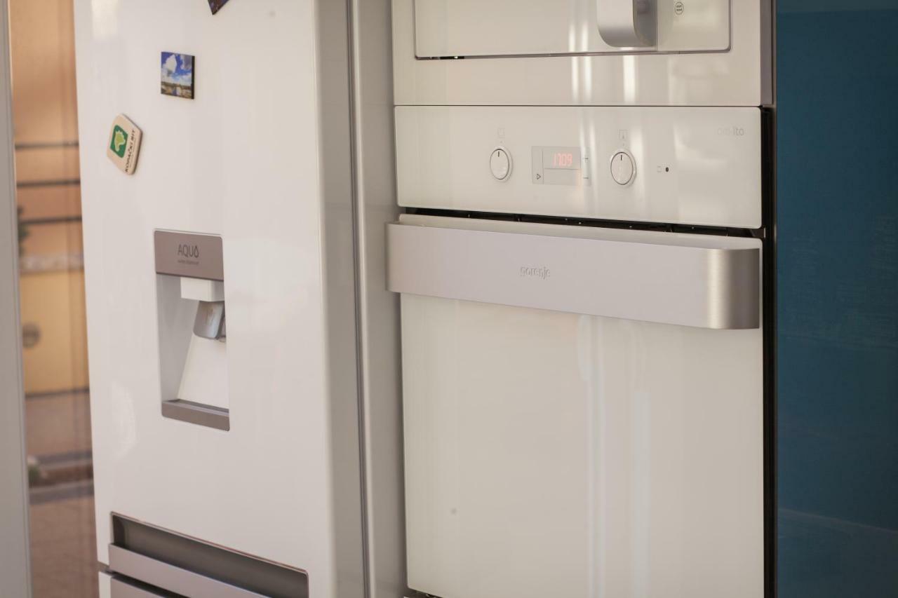 Studio Apartment Tia Макарска Екстериор снимка